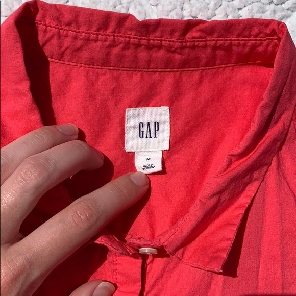 Gap Button Down Shirt - Picture 2 of 7